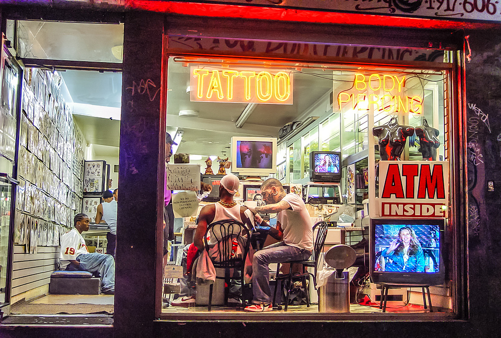 tattoo-shop
